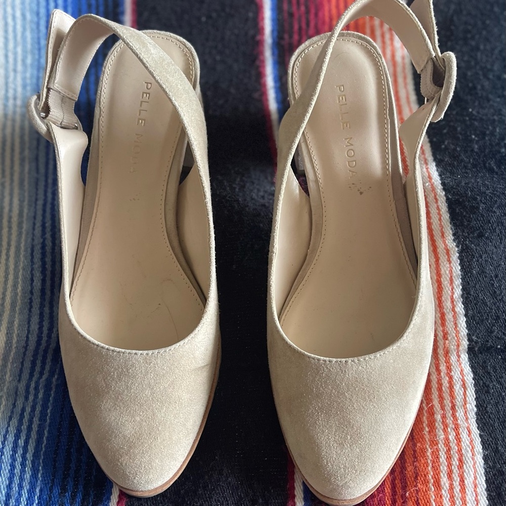 Pelle Moda Women's Cream Slingback Shoes